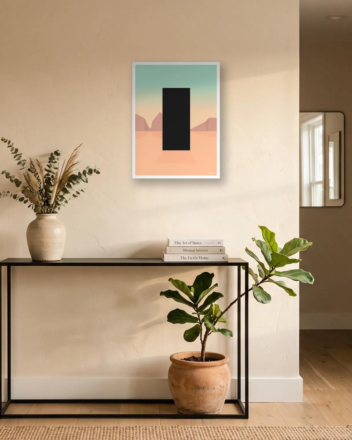 Monolithe, affiche encadrée dans une entrée